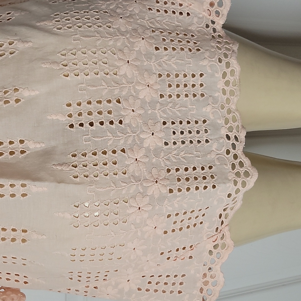 Sundance Eyelet Tunic - Picture 4 of 6